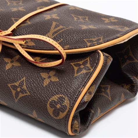 louis vuitton folding jewelry case price|Louis Vuitton box with ribbon.